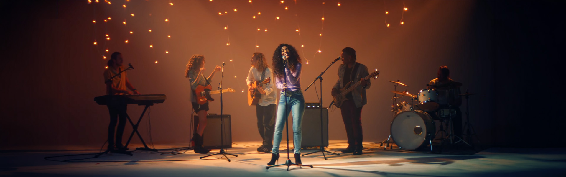 Adassa press appearance